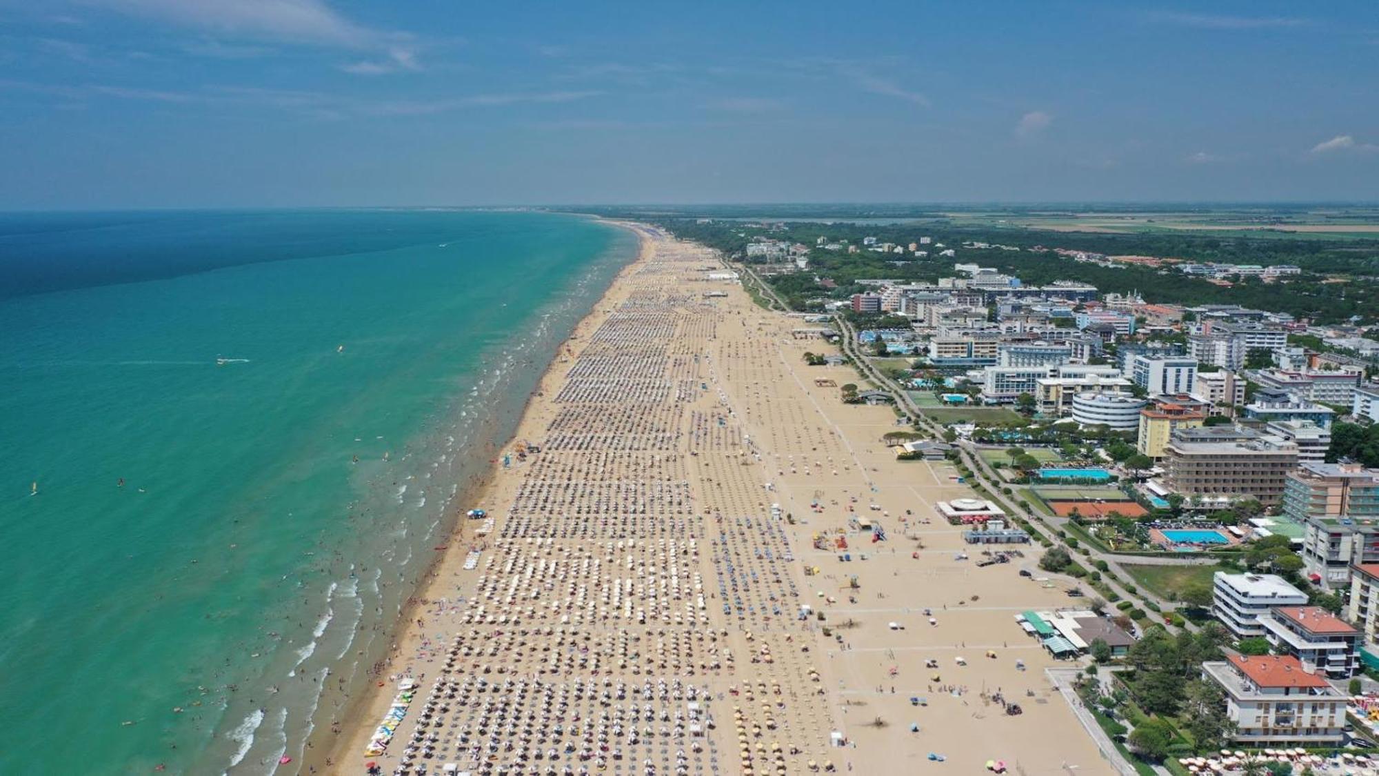Charming With Fenced Garden * Bibione